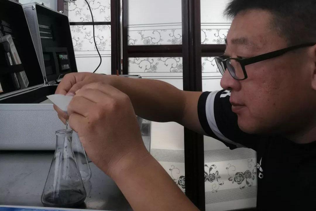 影响土壤微生物生长的条件